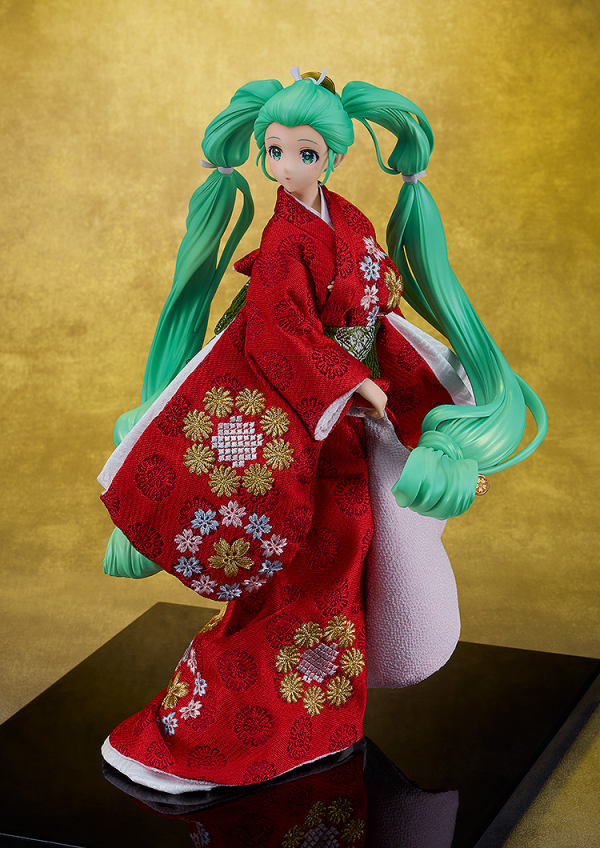 GOOD SMILE COMPANY Hatsune Miku: Beauty Looking Back Miku Ver. -Kyugetsu Collaboration Japanese Doll-(4580590204133)(4580590204133)