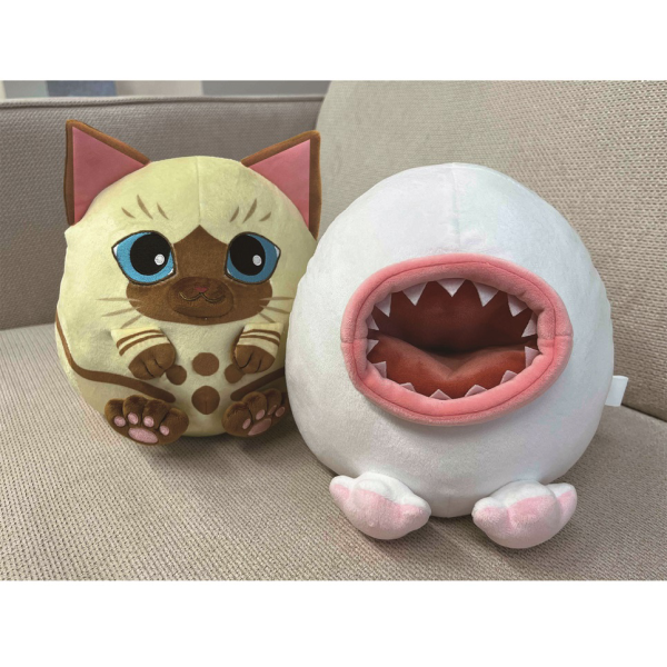 CAPCOM Monster Hunter Fluffy Eggshaped Plush Khezu(4976219125772)(4976219125772)