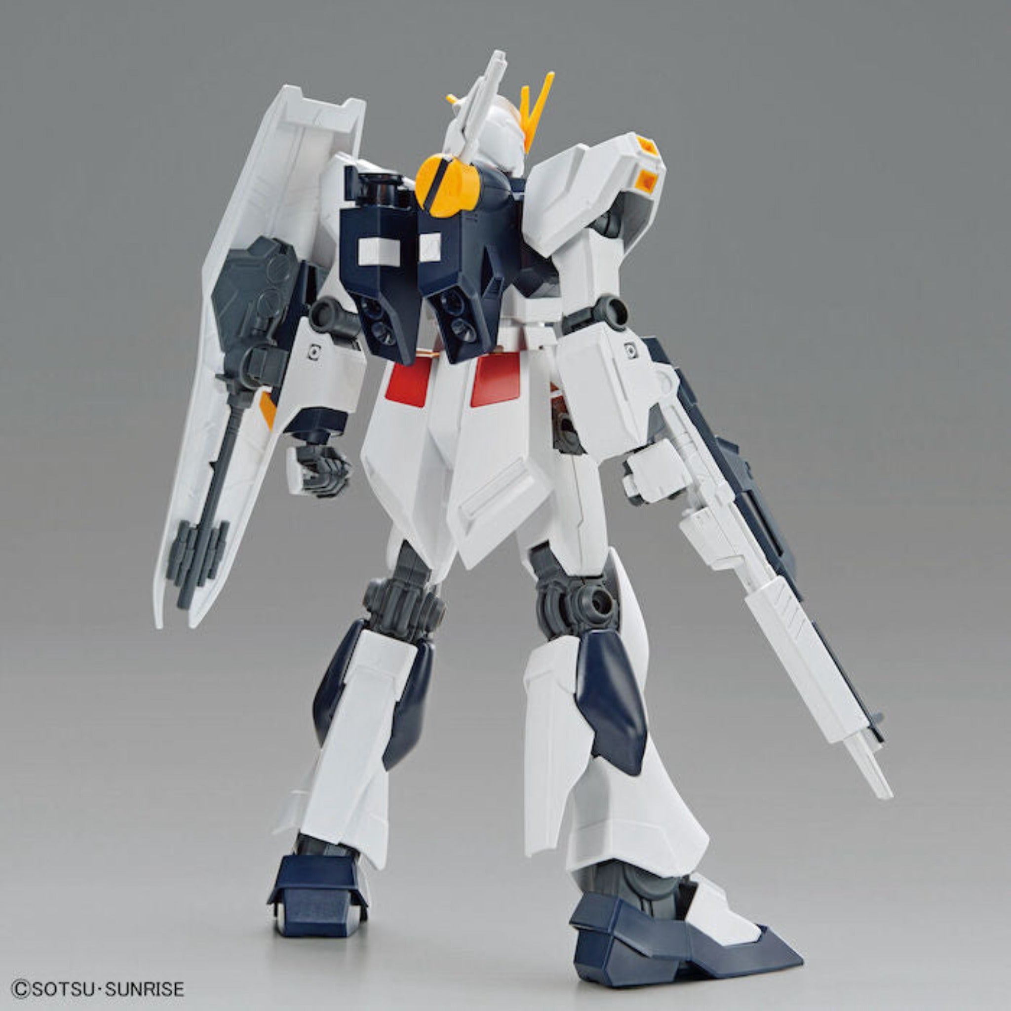 BANDAI Hobby ENTRY GRADE 1/144 v GUNDAM