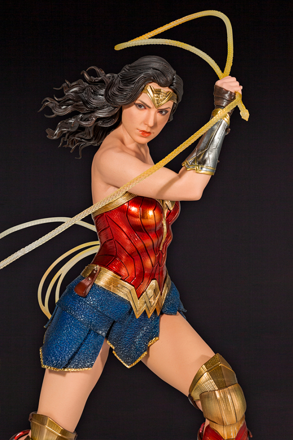 KOTOBUKIYA WONDER WOMAN 1984 MOVIE WONDER WOMAN ARTFX STATUE