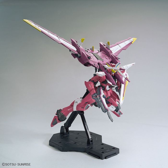 BANDAI Hobby MG 1/100 Justice Gundam