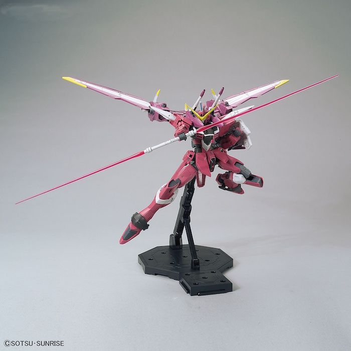 BANDAI Hobby MG 1/100 Justice Gundam