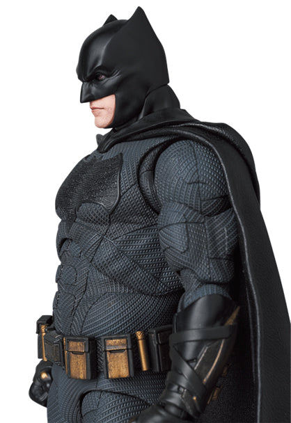 ZACK SNYDERS JUSTICE LEAGUE BATMAN MAFEX AF (NET)