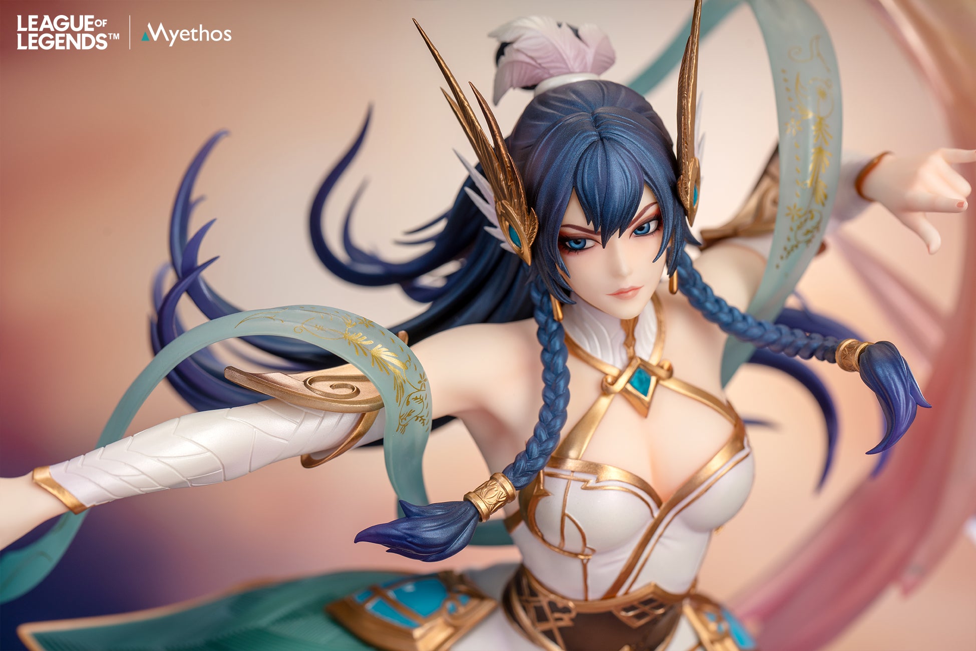 LEAGUE OF LEGENDS DIVINE SWORD IRELIA 1/7 PVC FIG