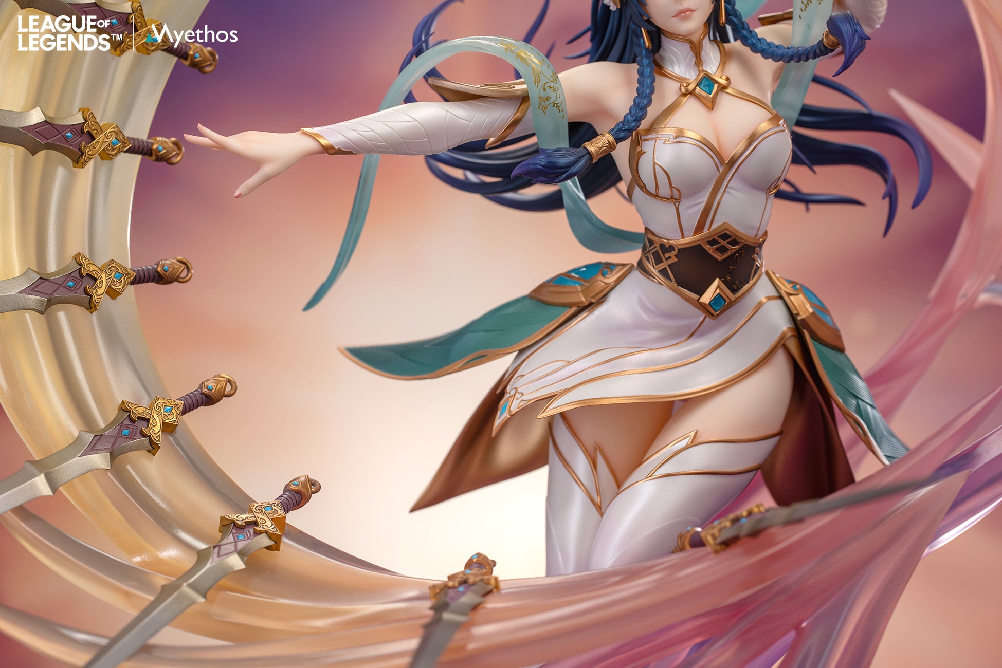 LEAGUE OF LEGENDS DIVINE SWORD IRELIA 1/7 PVC FIG