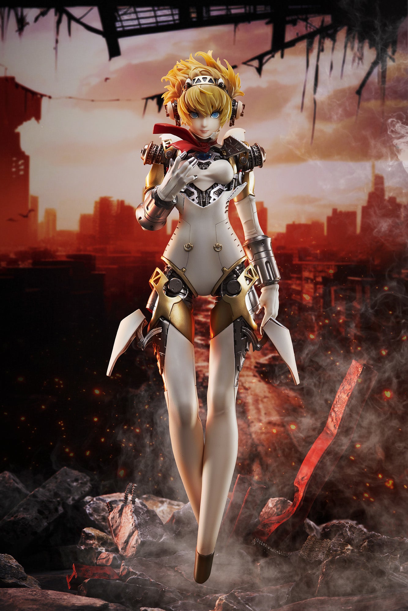 PERSONA 4 ARENA ULTIMAX AIGIS XTREME ORGIA MODE 1/6 PVC FIG