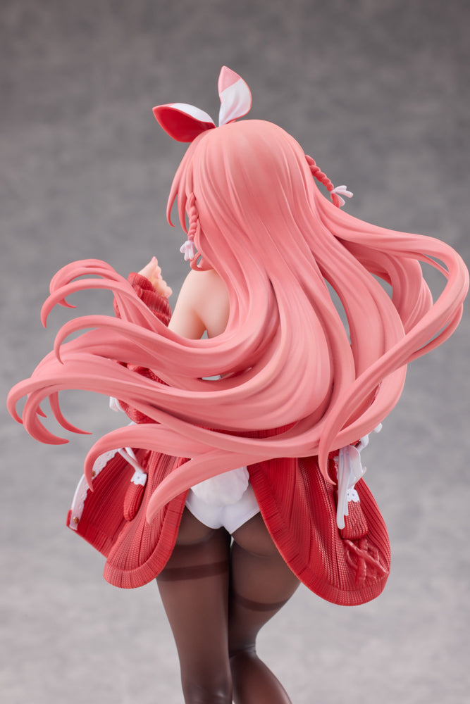 WHITE RABBIT ILLUSTRATED BY ROSUURI 1/7 PVC FIG (MR)