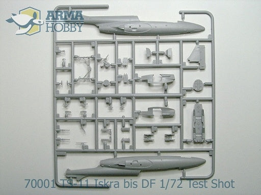 Arma Hobby 1/72 TS-11 Iskra Expert set 'Camo'