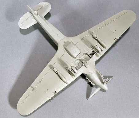 Arma Hobby 1/72 Hurricane MK II B Model Kit