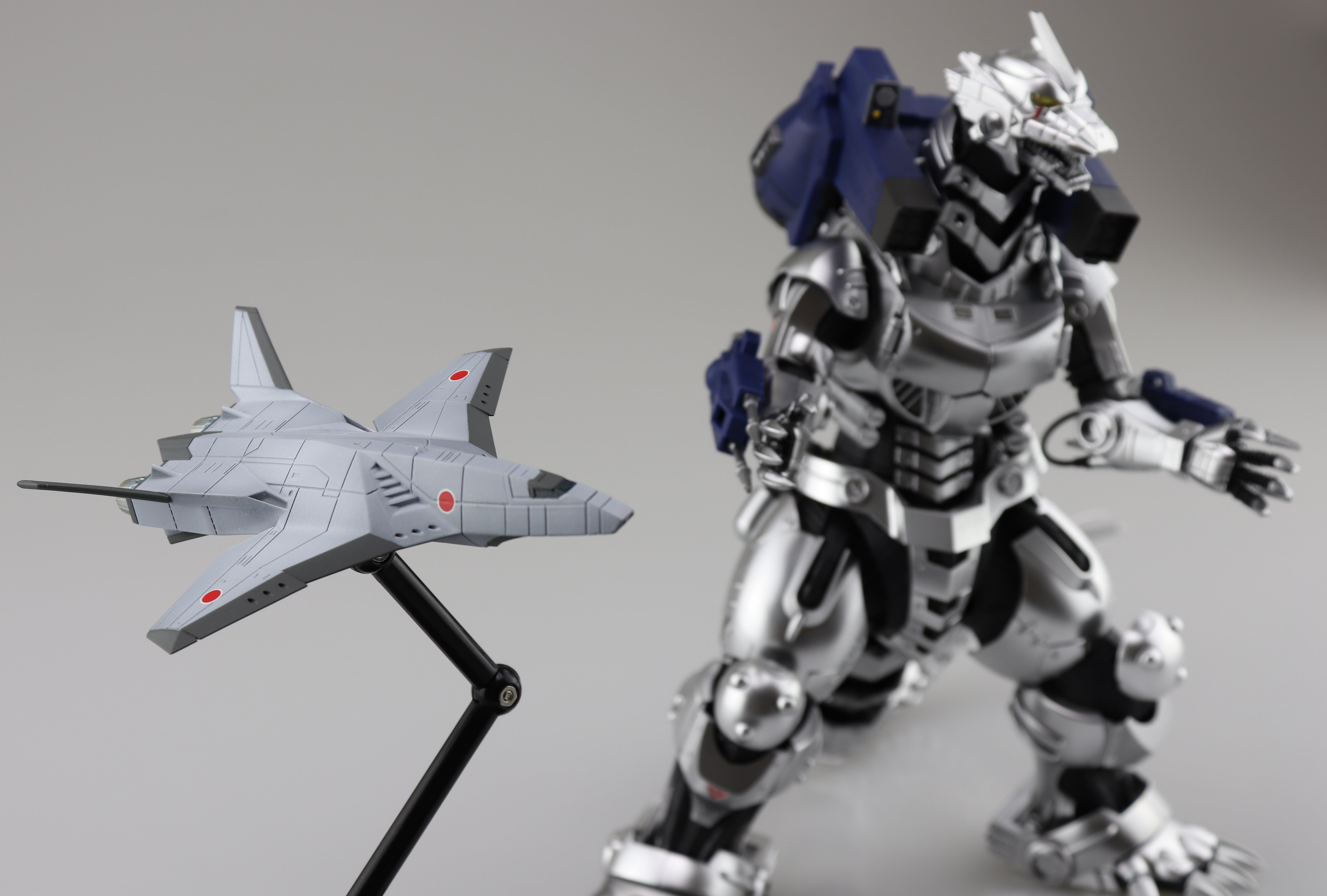 Aoshima MechaGodzilla 'KIRYU' & 'SHIRASAGI'