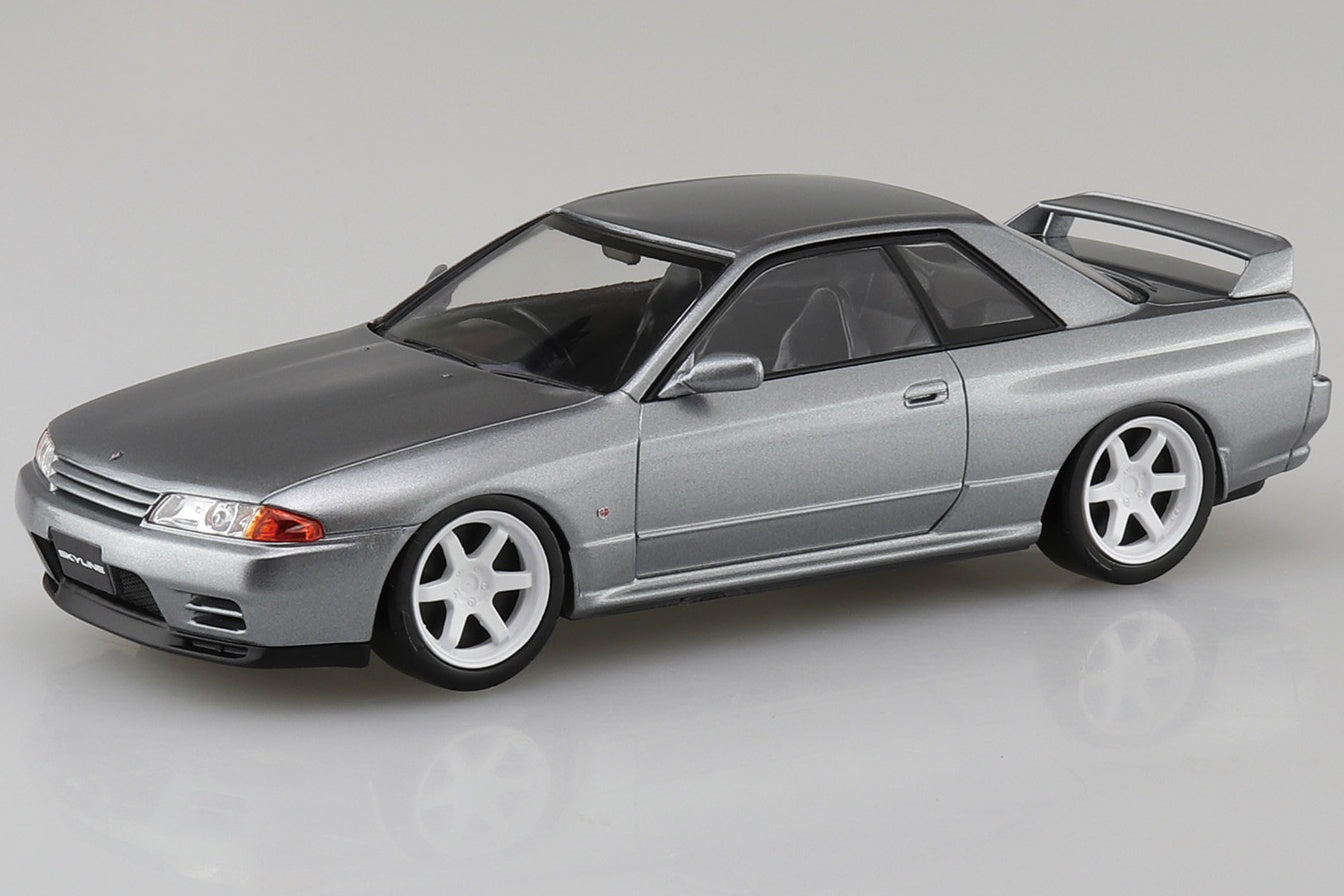 Aoshima 1/32 SNAP KIT Nissan R32 Skyline GT-R Custom Wheels (Spark Silver)