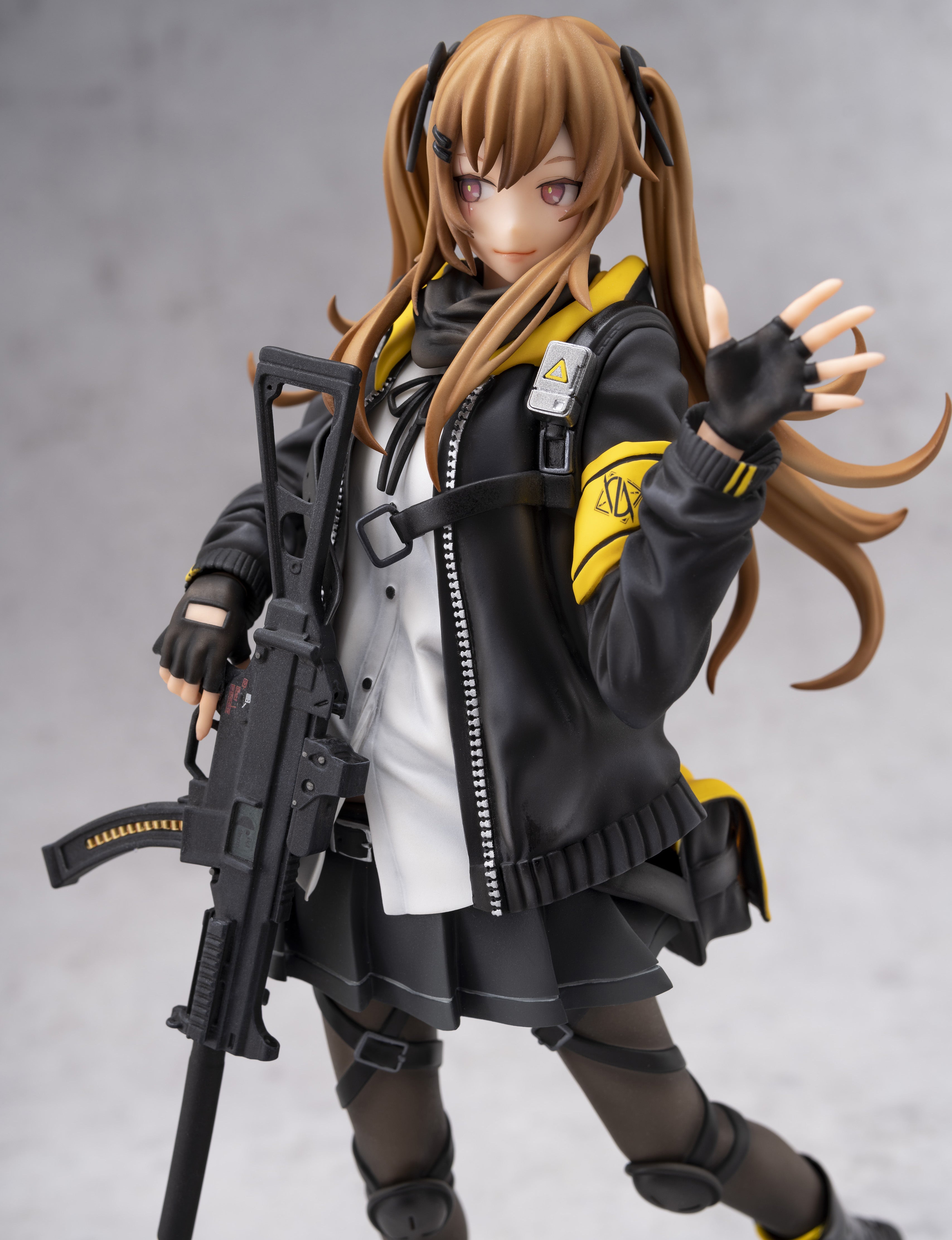 Aoshima 1/7 Dolls Frontline 1/7 Ump9 Overseas Figure Kit