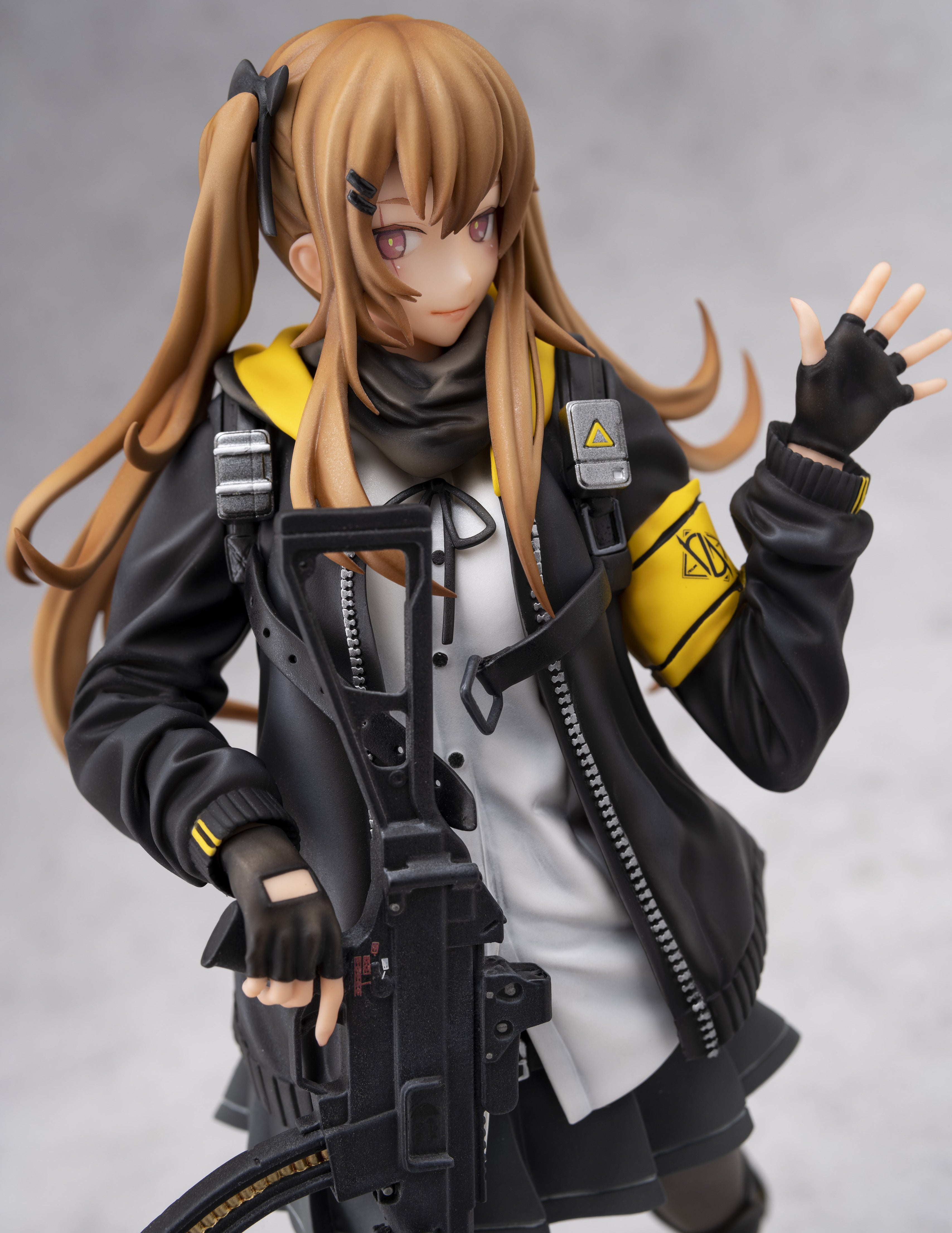 Aoshima 1/7 Dolls Frontline 1/7 Ump9 Overseas Figure Kit