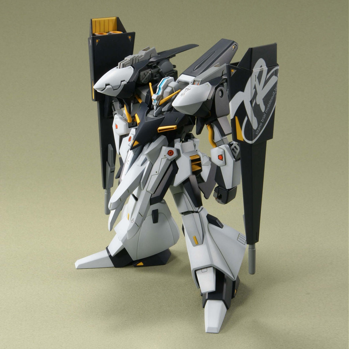 Bandai HGUC #73 1/144 ORX-005 Gundam Gaplant TR-5