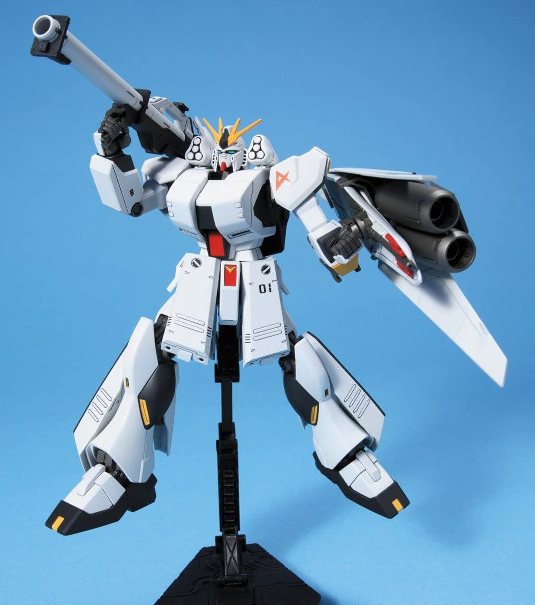 Bandai HGUC #93 1/144 Nu Gundam (Heavy Weapon System Equipment Type)