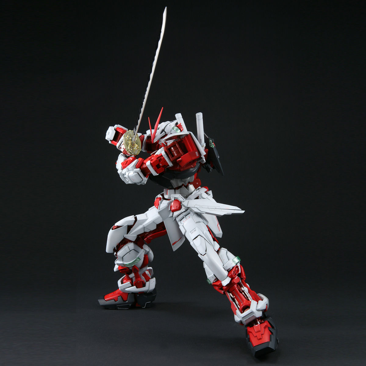 BANDAI Hobby PG Gundam Astray Red Frame