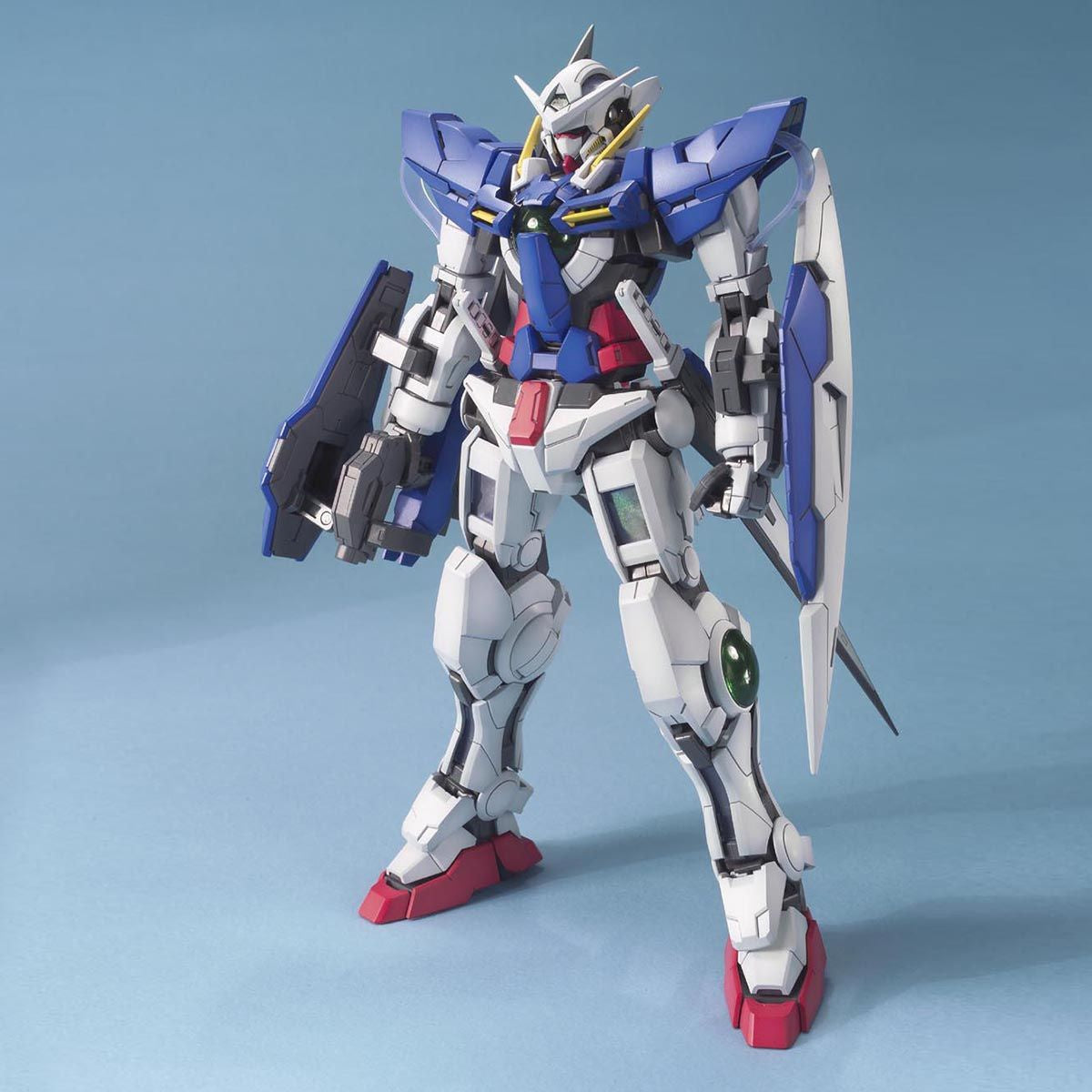 BANDAI Hobby MG 1/100 Gundam Exia