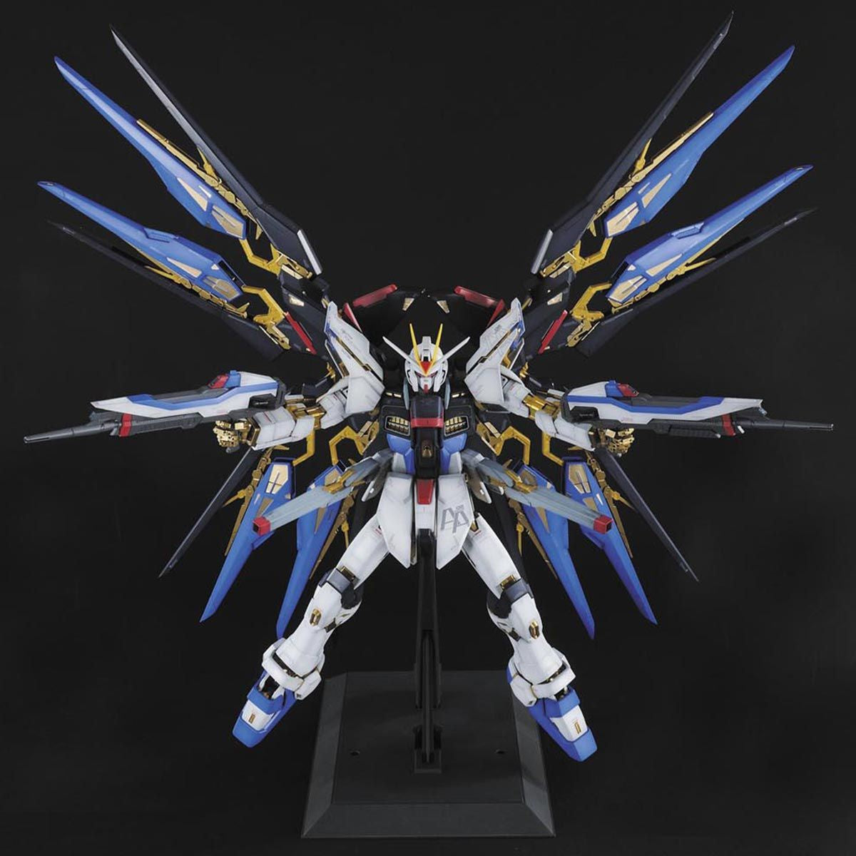 BANDAI Hobby PG Strike Freedom Gundam