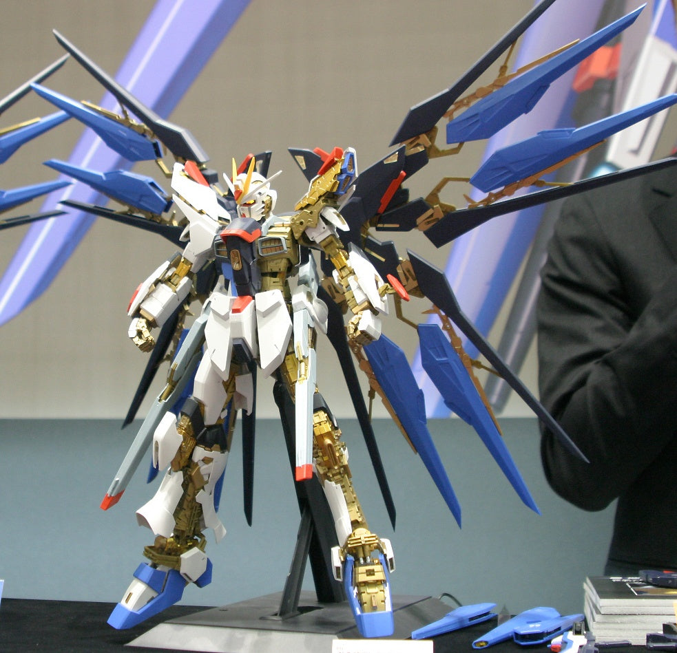 BANDAI Hobby PG Strike Freedom Gundam