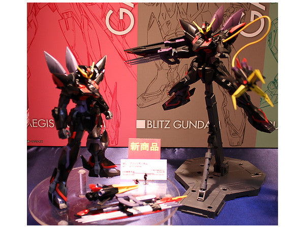 BANDAI Hobby MG 1/100 Blitz Gundam