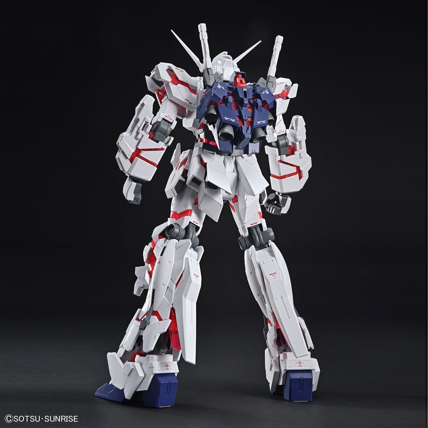 BANDAI Hobby Mega Size Model - 1/48 Scale Unicorn Gundam [Destroy Mode]