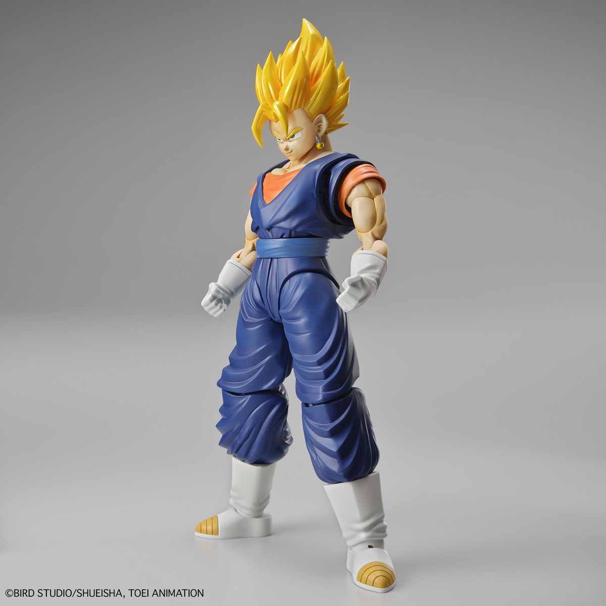 BANDAI Hobby Figure-rise Standard SUPER SAIYAN VEGETTO (PKG RENEWAL)