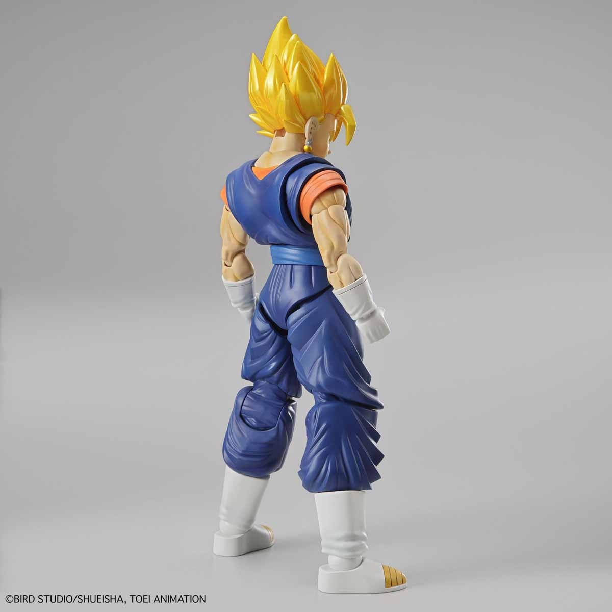 BANDAI Hobby Figure-rise Standard SUPER SAIYAN VEGETTO (PKG RENEWAL)