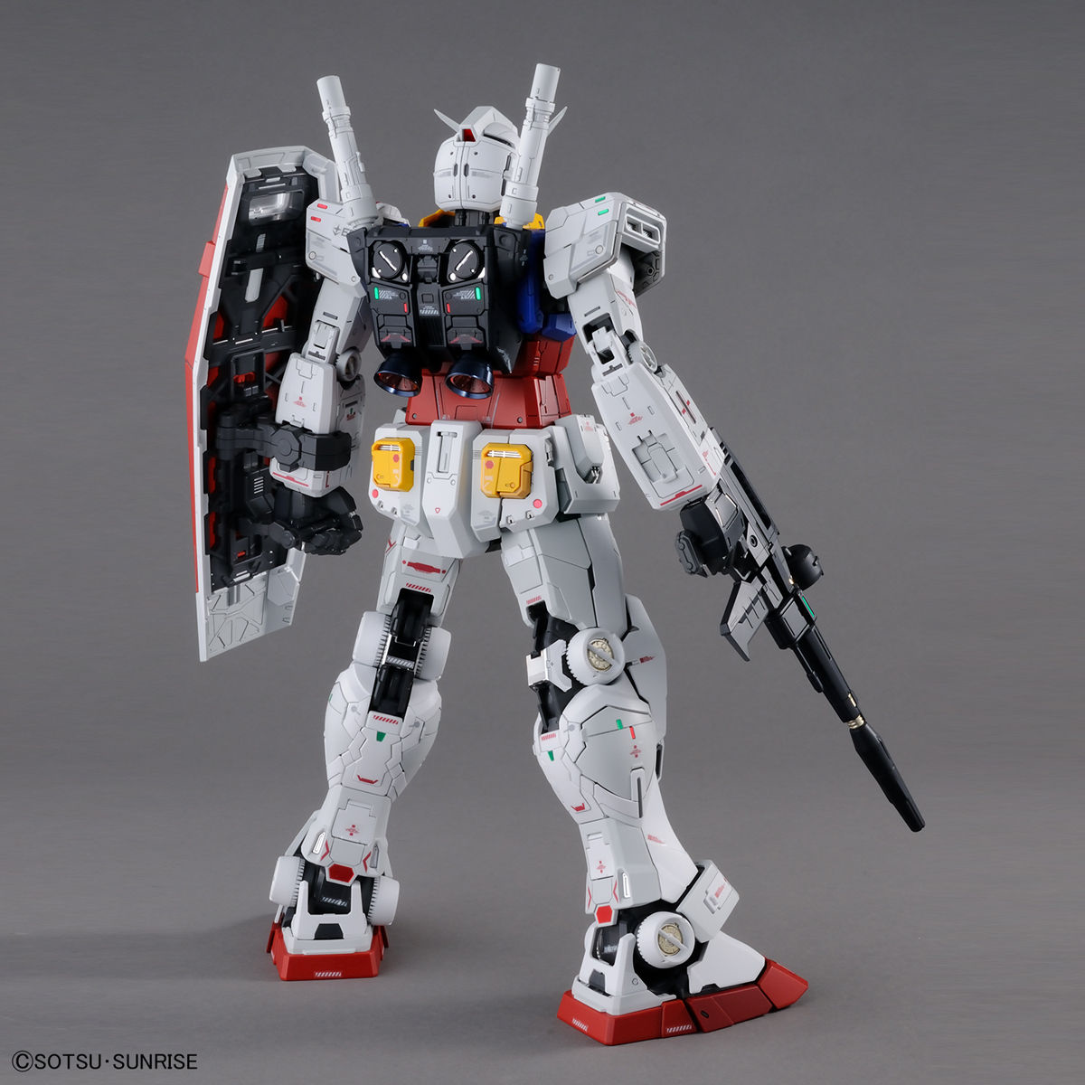 BANDAI Hobby PG UNLEASHED 1/60 RX-78-2 GUNDAM