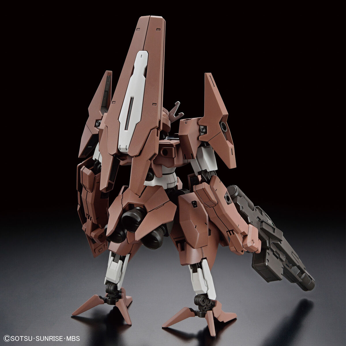 BANDAI Hobby HG 1/144 GUNDAM LFRITH THORN