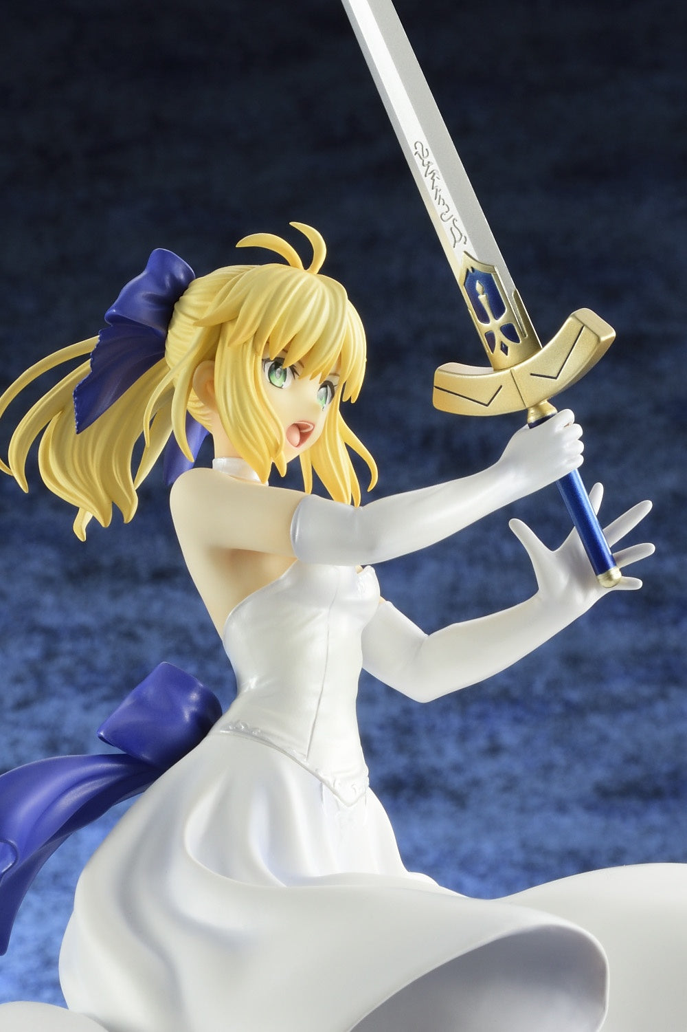 Good Smile Company Fate/stay night Unlimited Blade Works Series Saber White Dress Renewal Ver. 1/8 Scale Figure