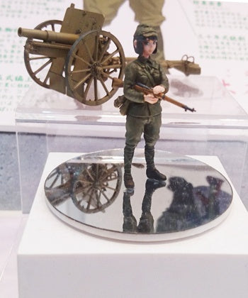 FineMolds 1/35 Historic Costume Girl Type 41 75mm Mountain Gun with Figure 'Konoka'