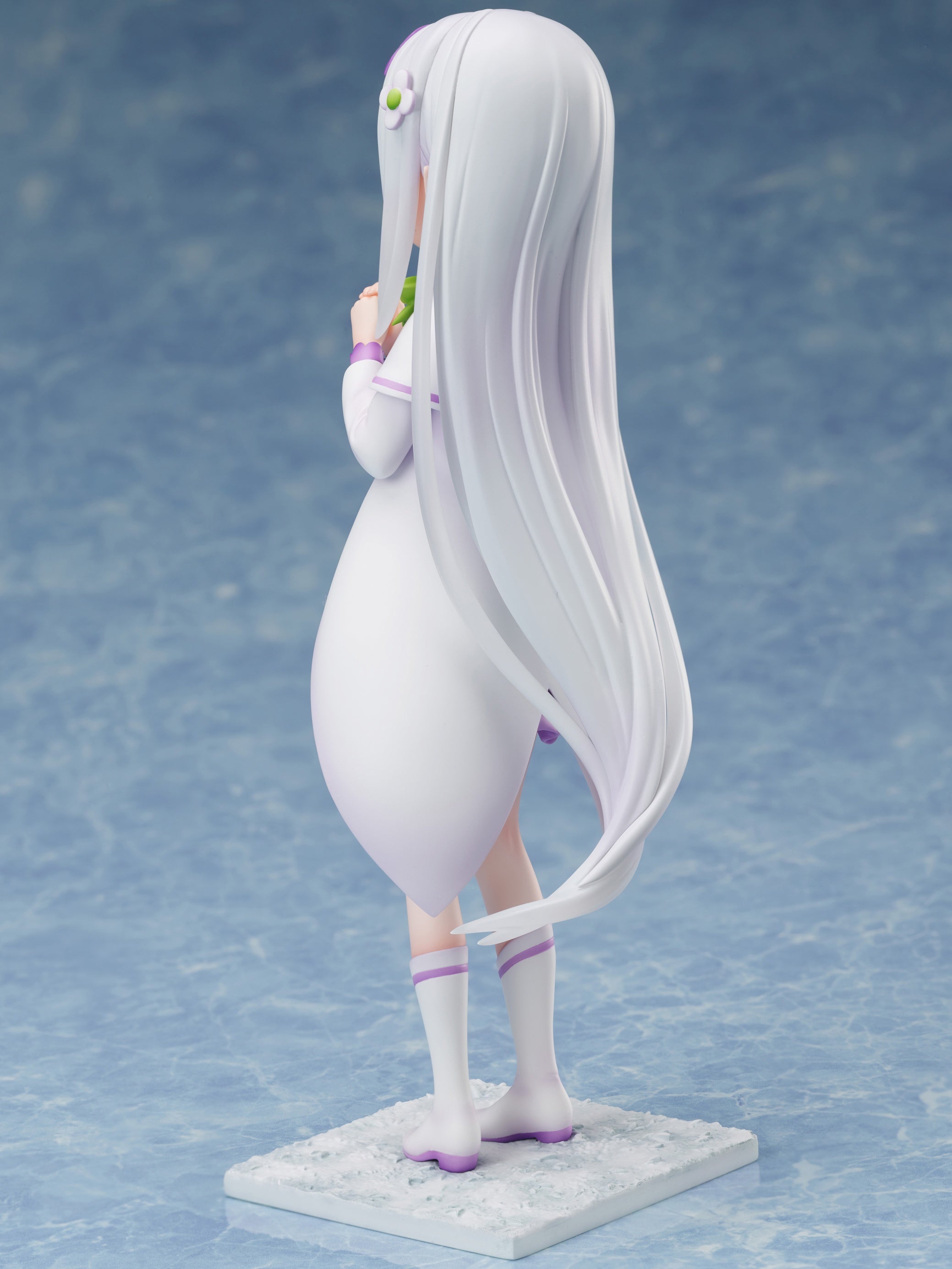 Good Smile Company Re:ZERO -Starting Life in Another World- Series Emilia -Memory of Childhood- 1/7 Scale Figure