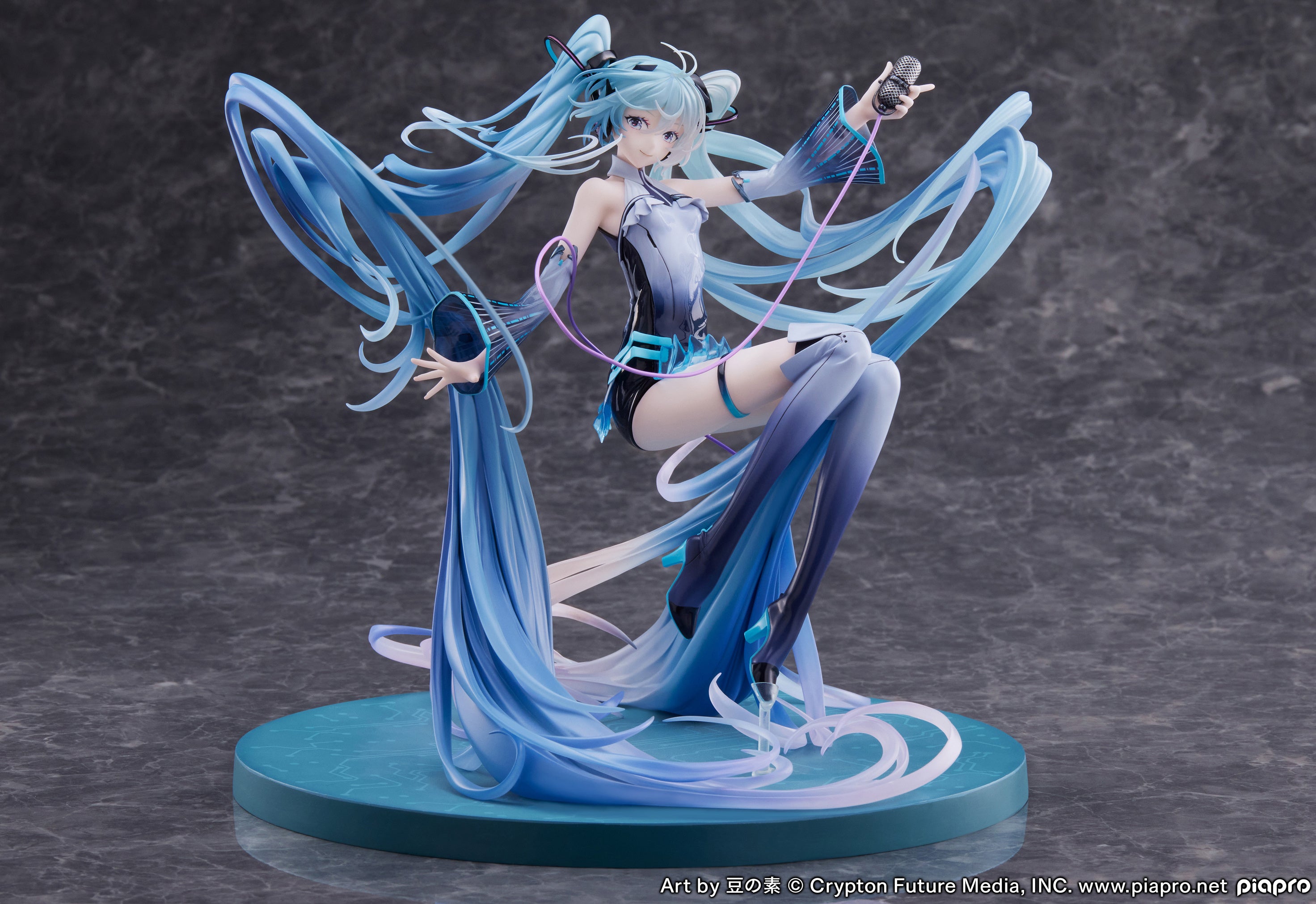 FURYU Corporation Hatsune Miku Techno-Magic ver. 1/7 Scale Figure