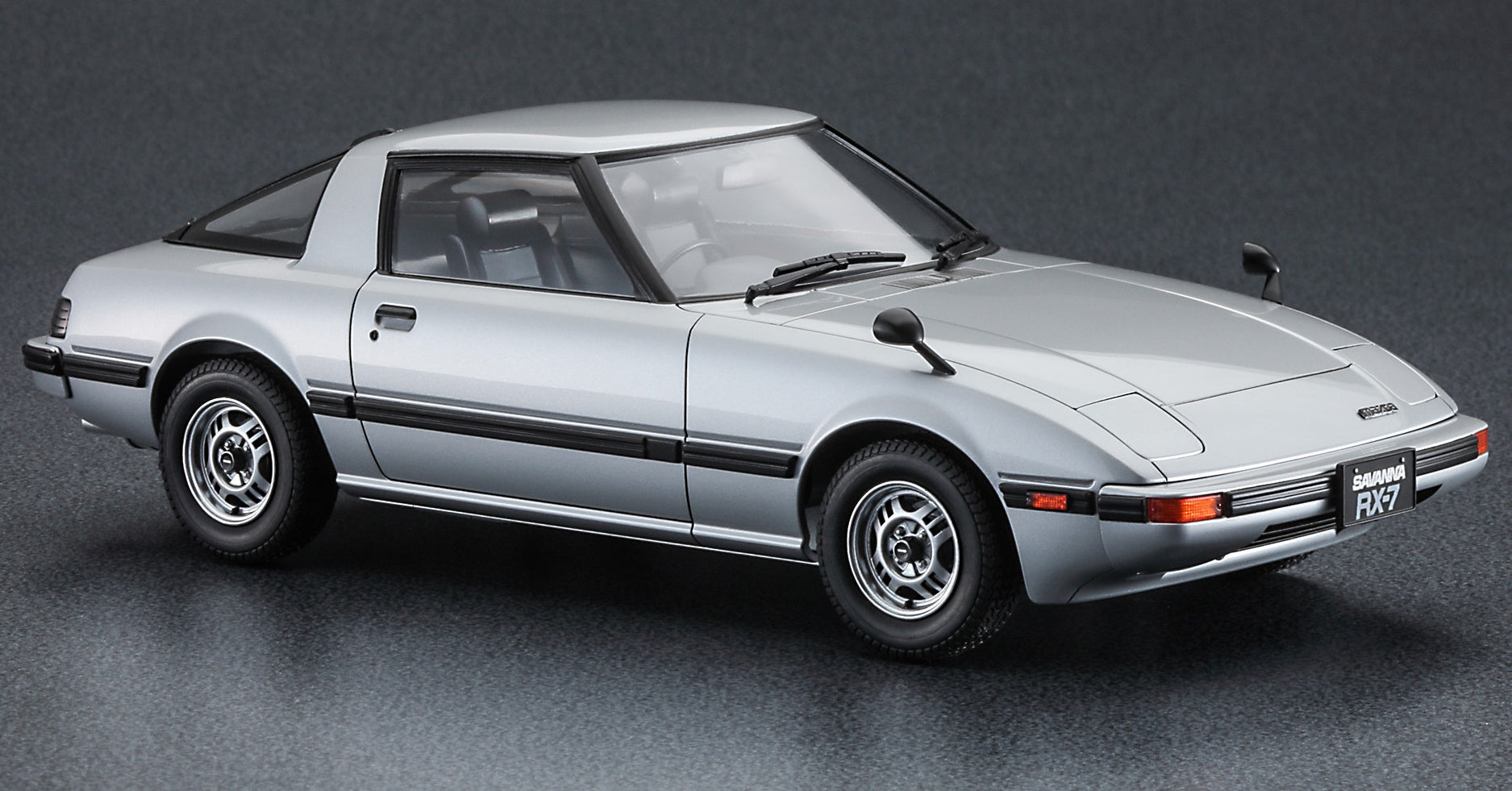 Hasegawa 1/24 MAZDA SAVANNA RX-7 (SA22C) MIDDLE VERSION GT (1980)