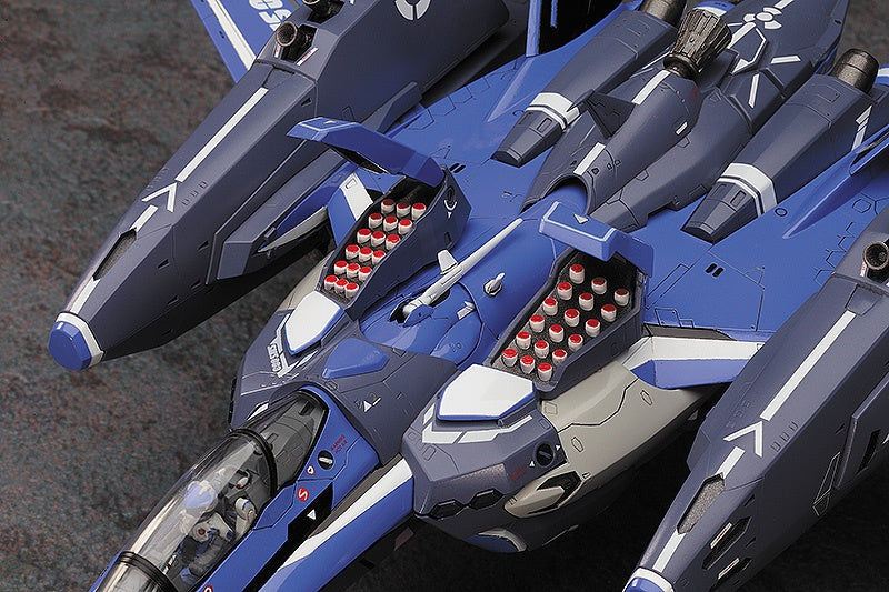 Hasegawa 1/72  VF-25G SUPER MESSIAH "MACROSS FRONTIER"