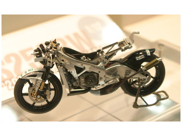 Hasegawa [BK1] 1:12 SCOT RACING TEAM HONDA RS250RW 2009 WGP250 CHAMPION(4967834215016)