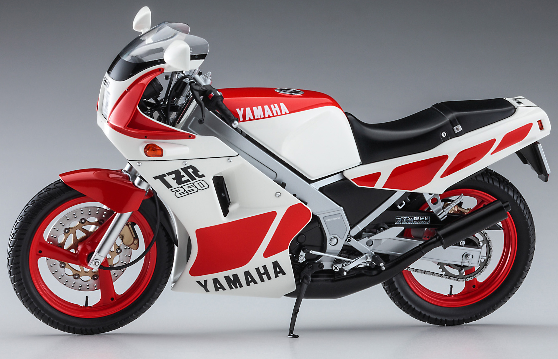 Hasegawa [BK11] 1:12 Yamaha TZR250 (1KT)(4967834215115)