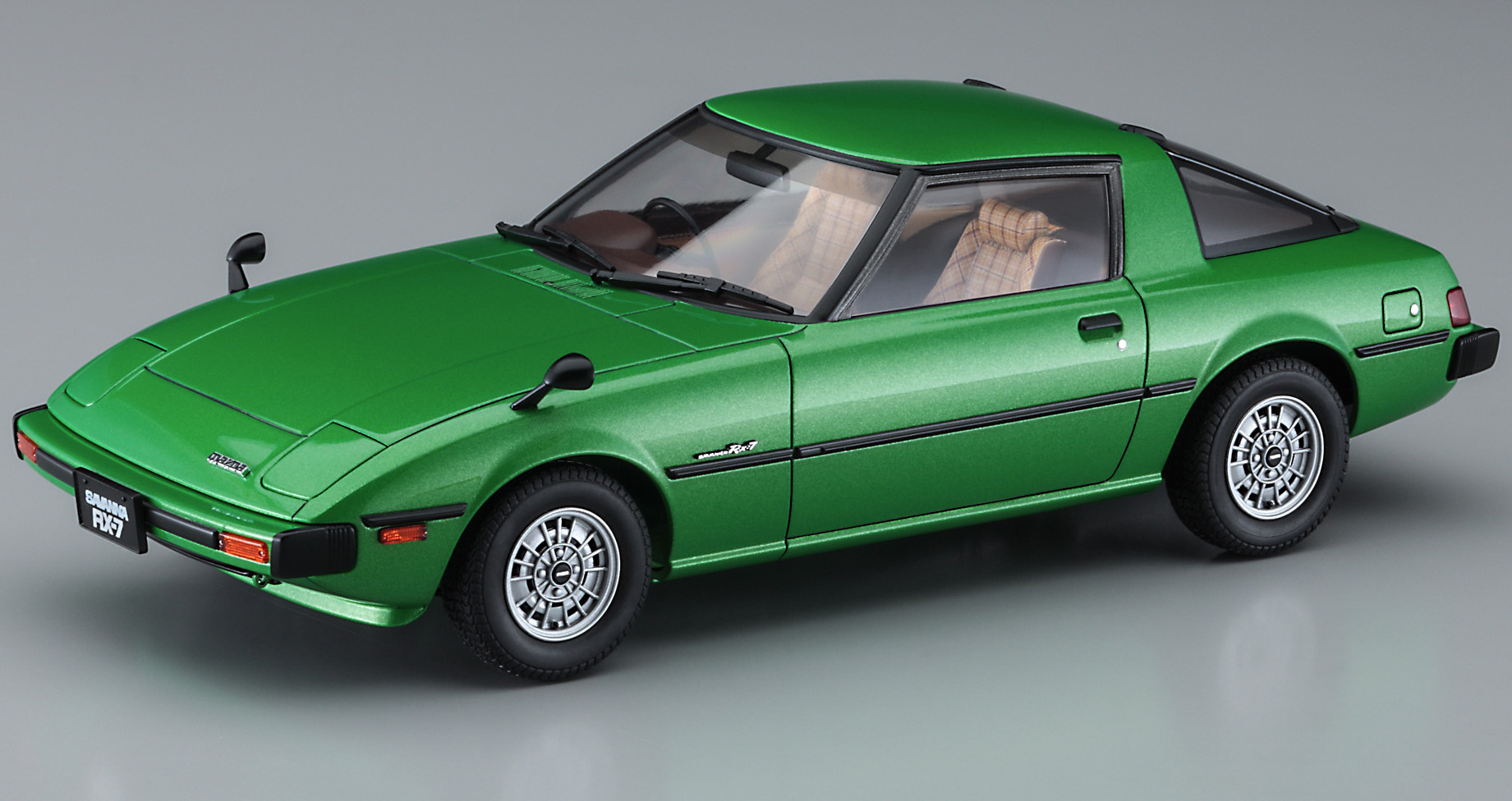 Hasegawa [HC43] 1:24 MAZDA SAVANNA RX-7 (SA22C) EARLY VERSION Limited(4967834211438)