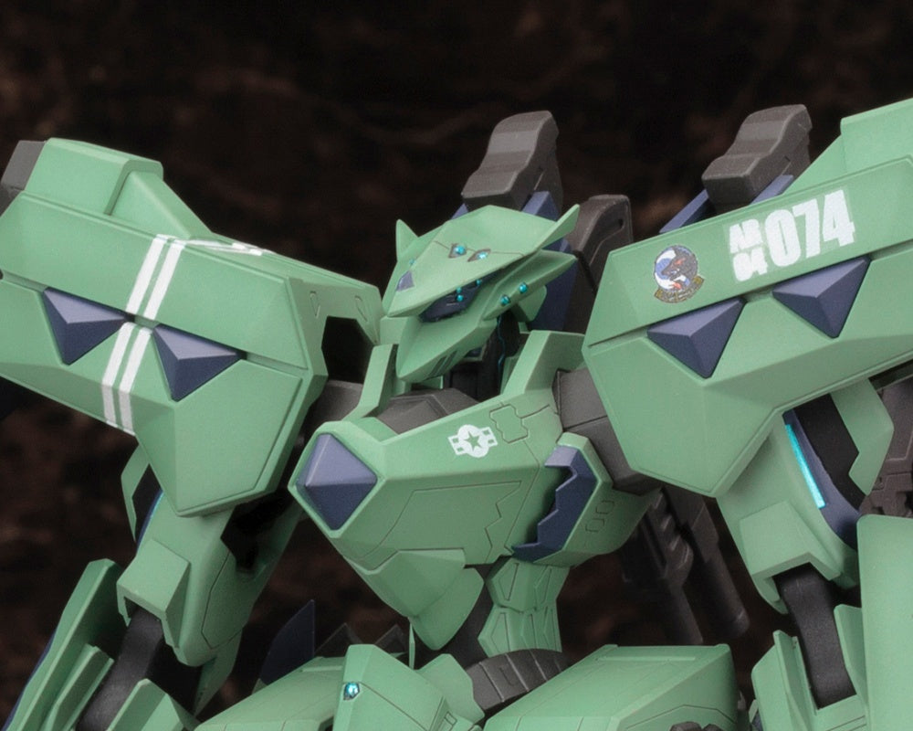 Kotobukiya Muv Luv Alternative Series F-22A Raptor, Action Figure Kit