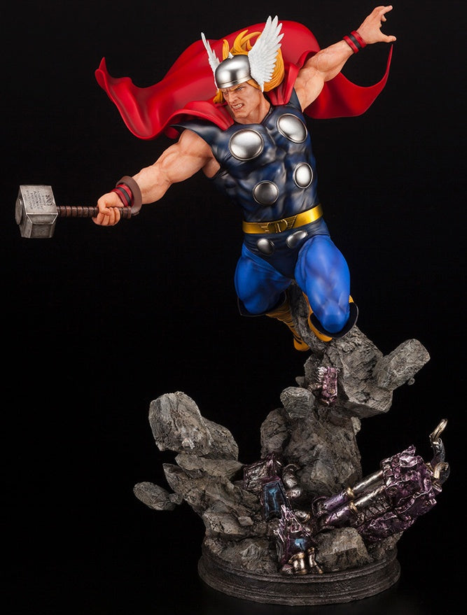 Kotobukiya 1/6 Marvel Universe Thor Avengers Fine Art Statue