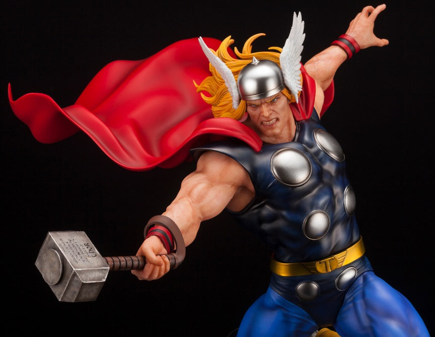 Kotobukiya 1/6 Marvel Universe Thor Avengers Fine Art Statue