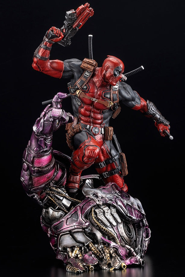 Kotobukiya 1/6 Marvel Universe Series Deadpool Fine Art Statue Signature Series -Featuring The Kucharek Brothers, Cold Cast Statue