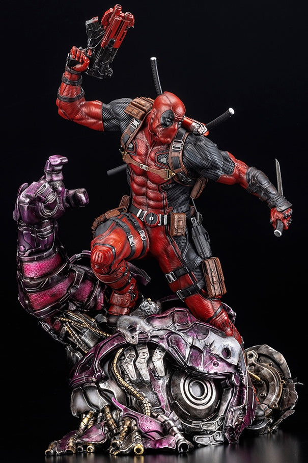 Kotobukiya 1/6 Marvel Universe Series Deadpool Fine Art Statue Signature Series -Featuring The Kucharek Brothers, Cold Cast Statue - P-REX Hobby