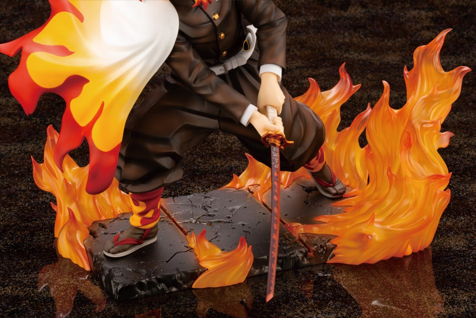 Kotobukiya 1/8 Artfx J Kyojuro Rengoku Demon Slayer, Pre-painted PVC Statue