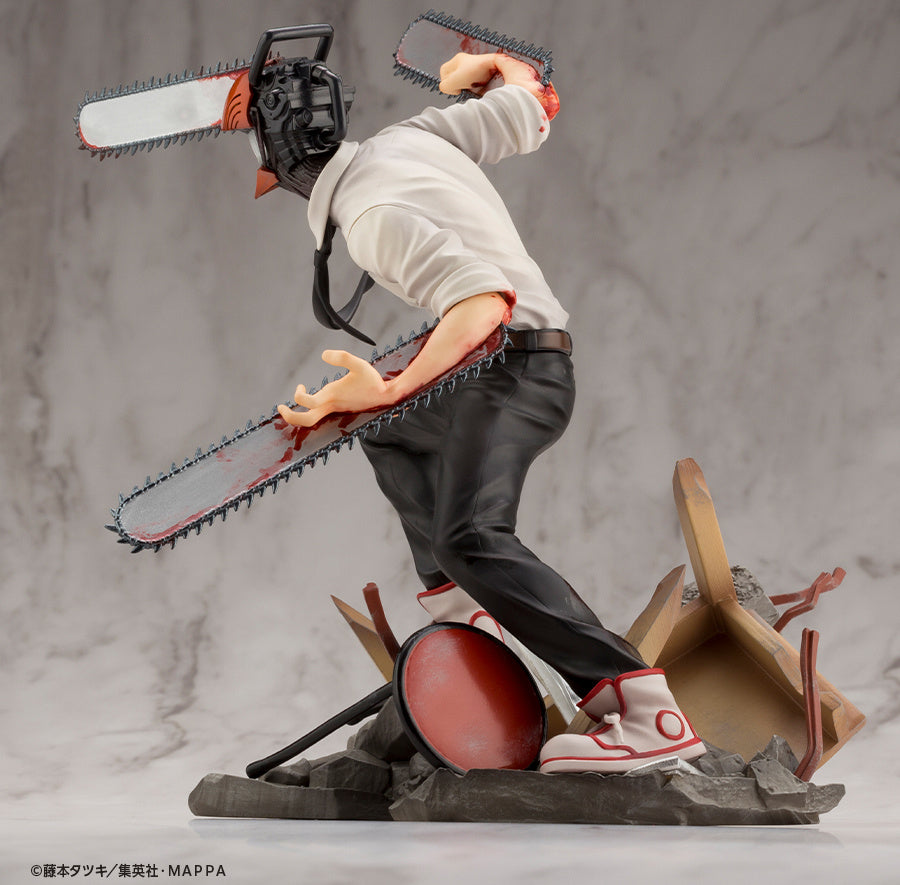 Kotobukiya 1/8 Chainsaw Man Series ARTFX J Chainsaw Man, Pre-Painted PVC Statue