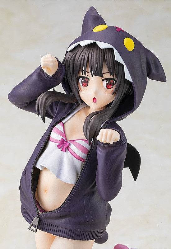 Good Smile Company Kono Subarashii Sekai Ni Syukufuku Wo Series CAworks Megumin Hoodie Look Chomusuke Ver. 1/7 Scale Figure