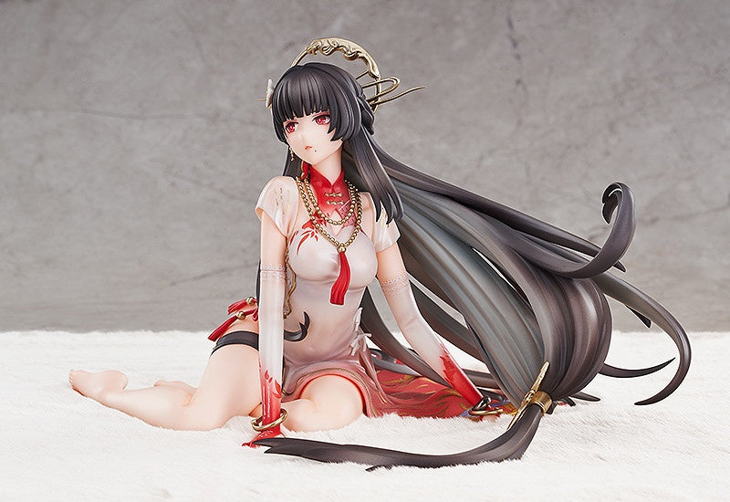 Good Smile Company Punishing Gray Raven Series Qu Crimson Blessing 1/7 Scale Figure