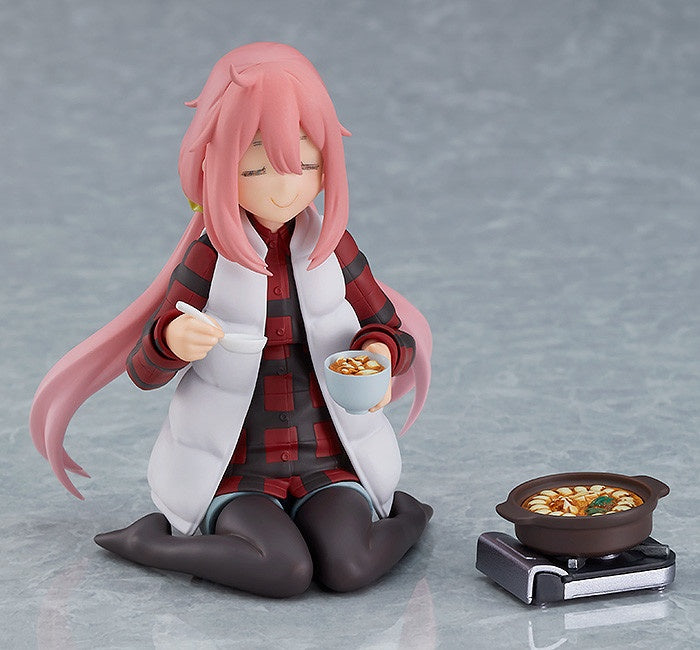 Good Smile Company Laid-Back Camp Series Nadeshiko Kagamihara DX Edition figma