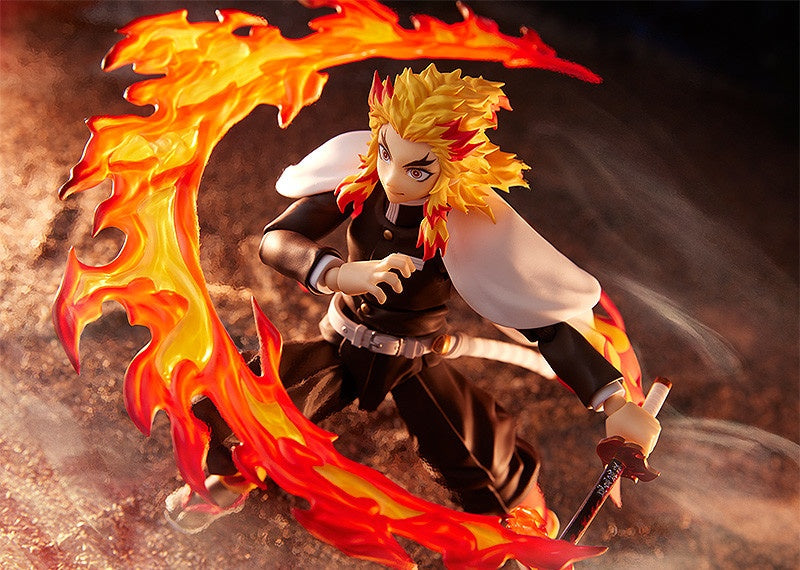 Good Smile Company Demon Slayer: Kimetsu no Yaiba Series Kyojuro Rengoku figma