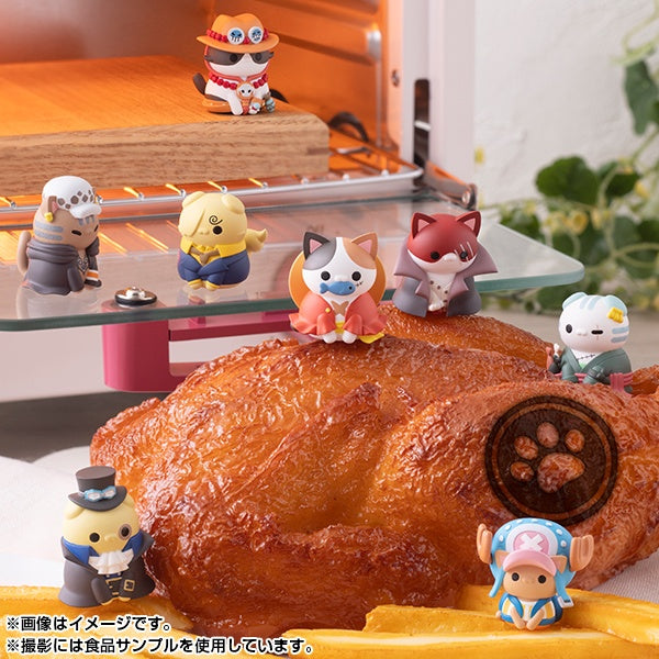 Megahouse Mega Cat Project NyanPieceNyan I'm gonna be king of the paw-rates (Vol 1.) 'One Piece' Box of 8